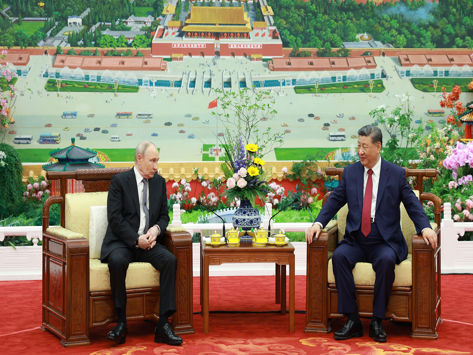 Chinese President Xi Jinping and Russian President Vladimir Putin (Photo/X@SpoxCHN_MaoNing)