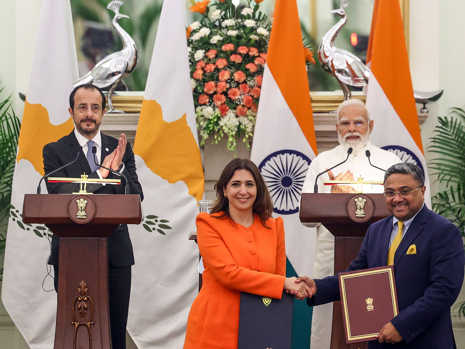 Prime Minister Narendra Modi and Cyprus Nikos Christodoulides witness exchange of MoUs (Photo/ANI)