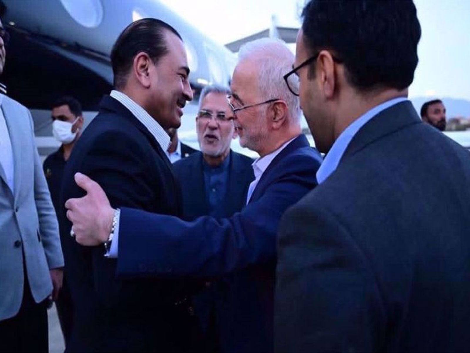 Pakistan Army Chief Asim Munir in Iran (Photo: X@IRANinMAZAR)
