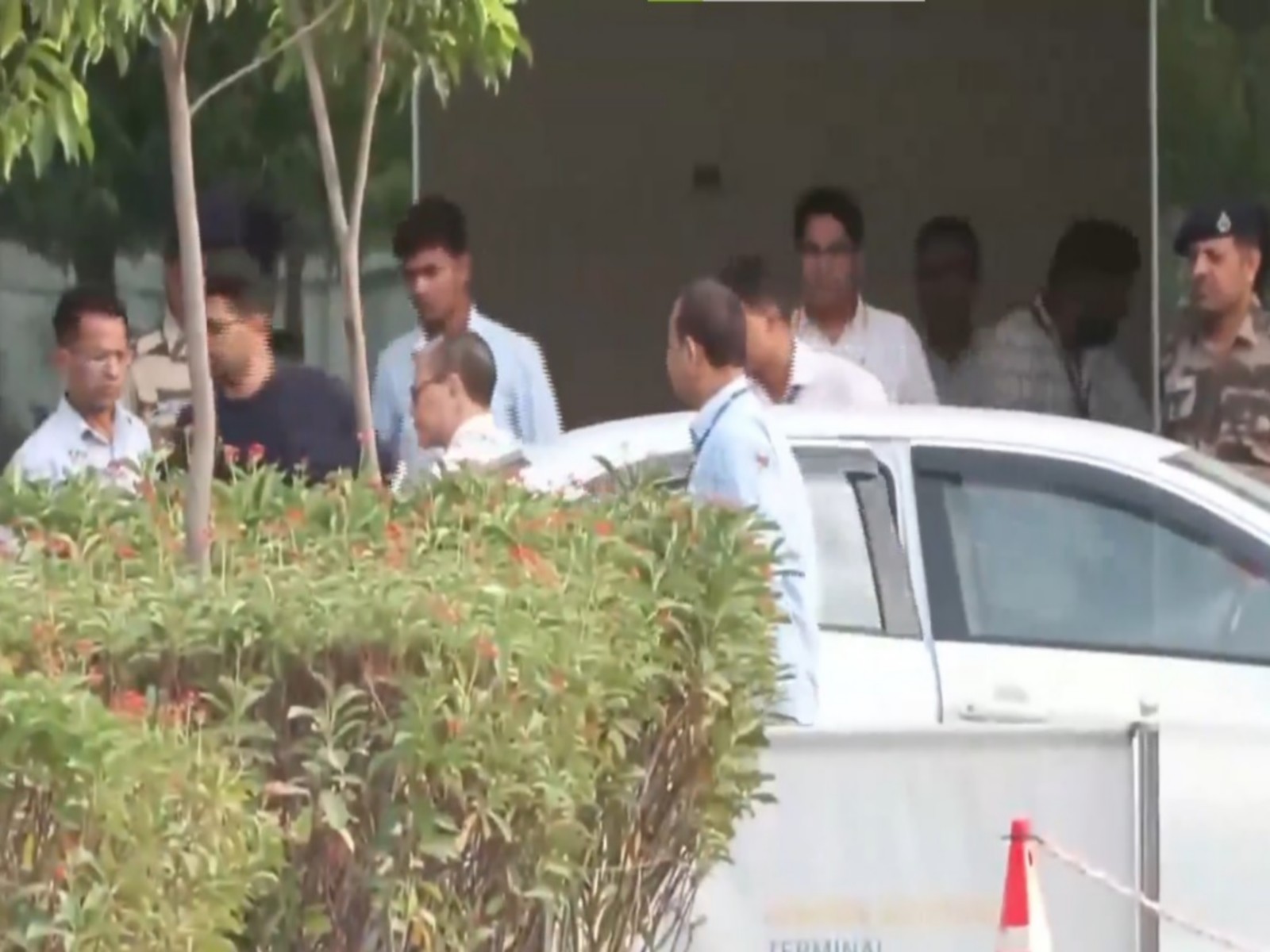 AIIMS Delhi team reaches Bhopal for second autopsy in Twisha Sharma death case (Photo/ANI)