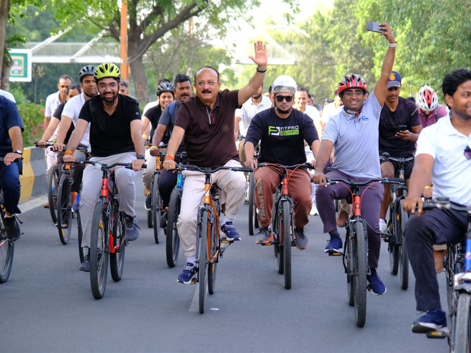 Delhi Education Minister Ashish Sood during 75th edition of Fit India Sundays on Cycle (Photo: SAI Media)