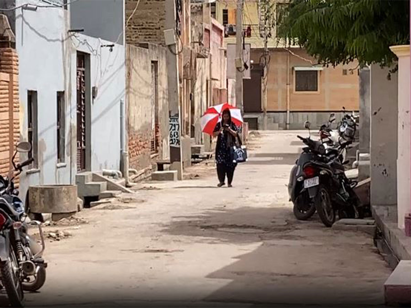  A deserted street in Churu as the district swelters under a severe heatwave (Photo/ANI)