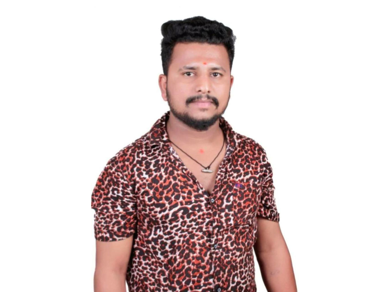 Youth hacked to death by car-borne assailants in Karnataka's Mandya (File Photo/ANI)