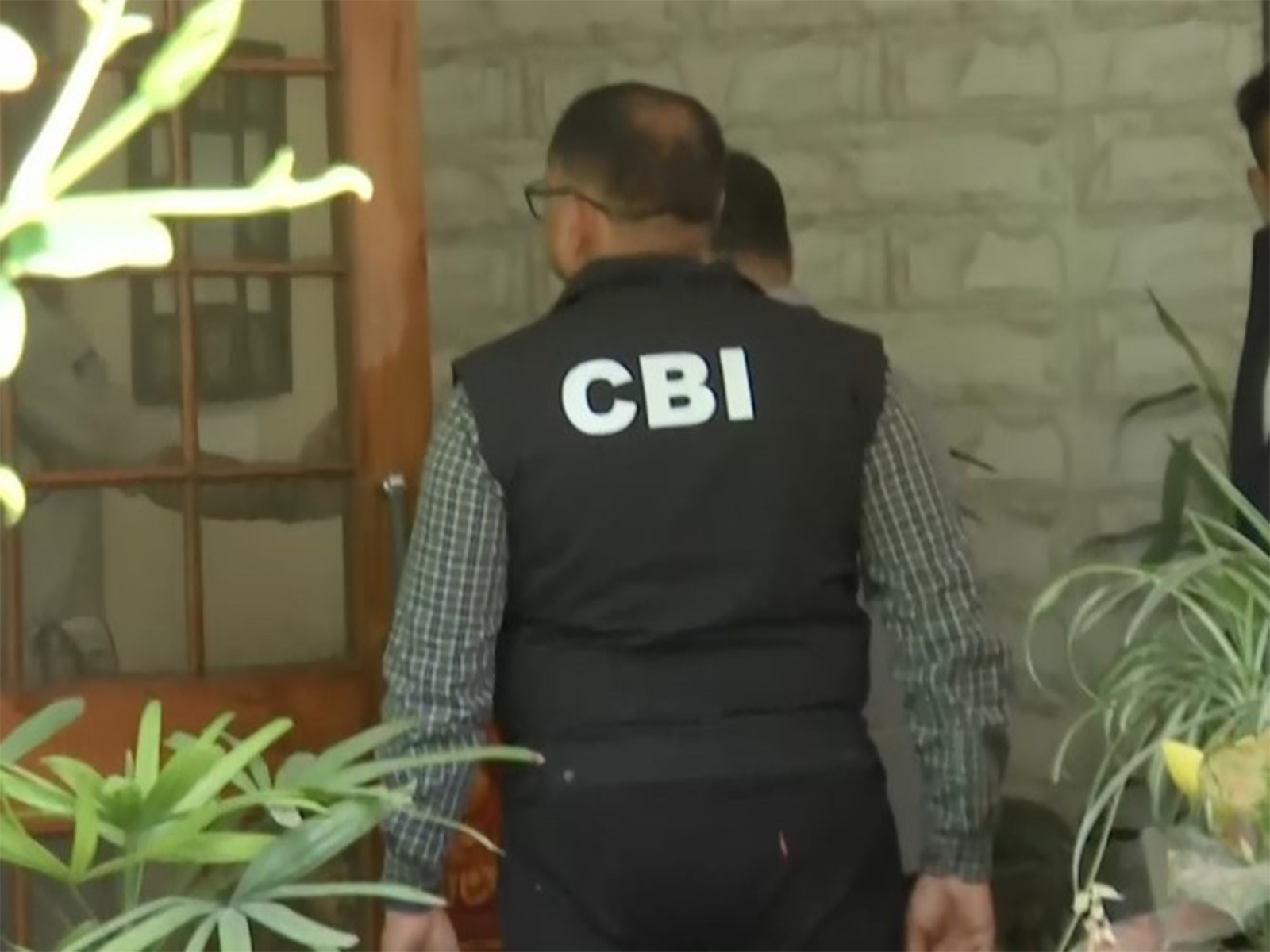 CBI visits Samarth Singh residence (Photo/ANI)