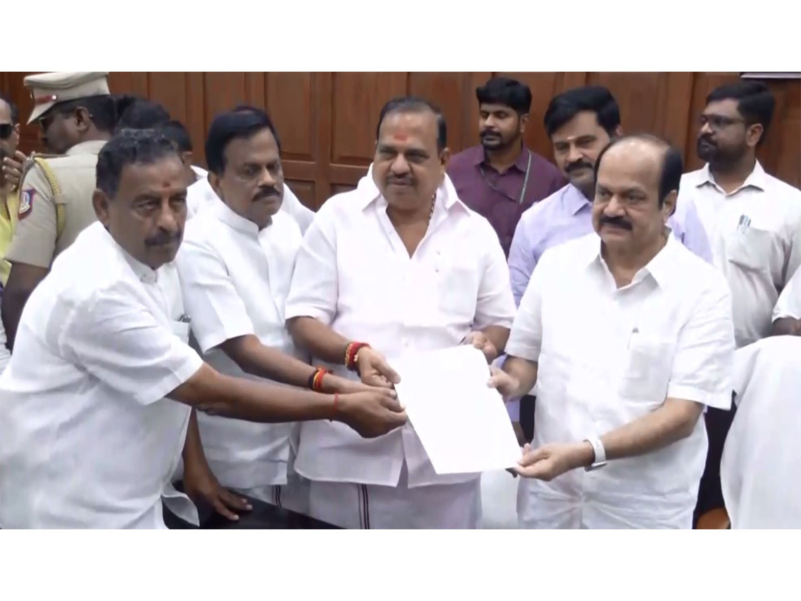 Senior AIADMK MLAs meet Tamil Nadu speaker JCD Prabhakar (Photo/ANI) 
