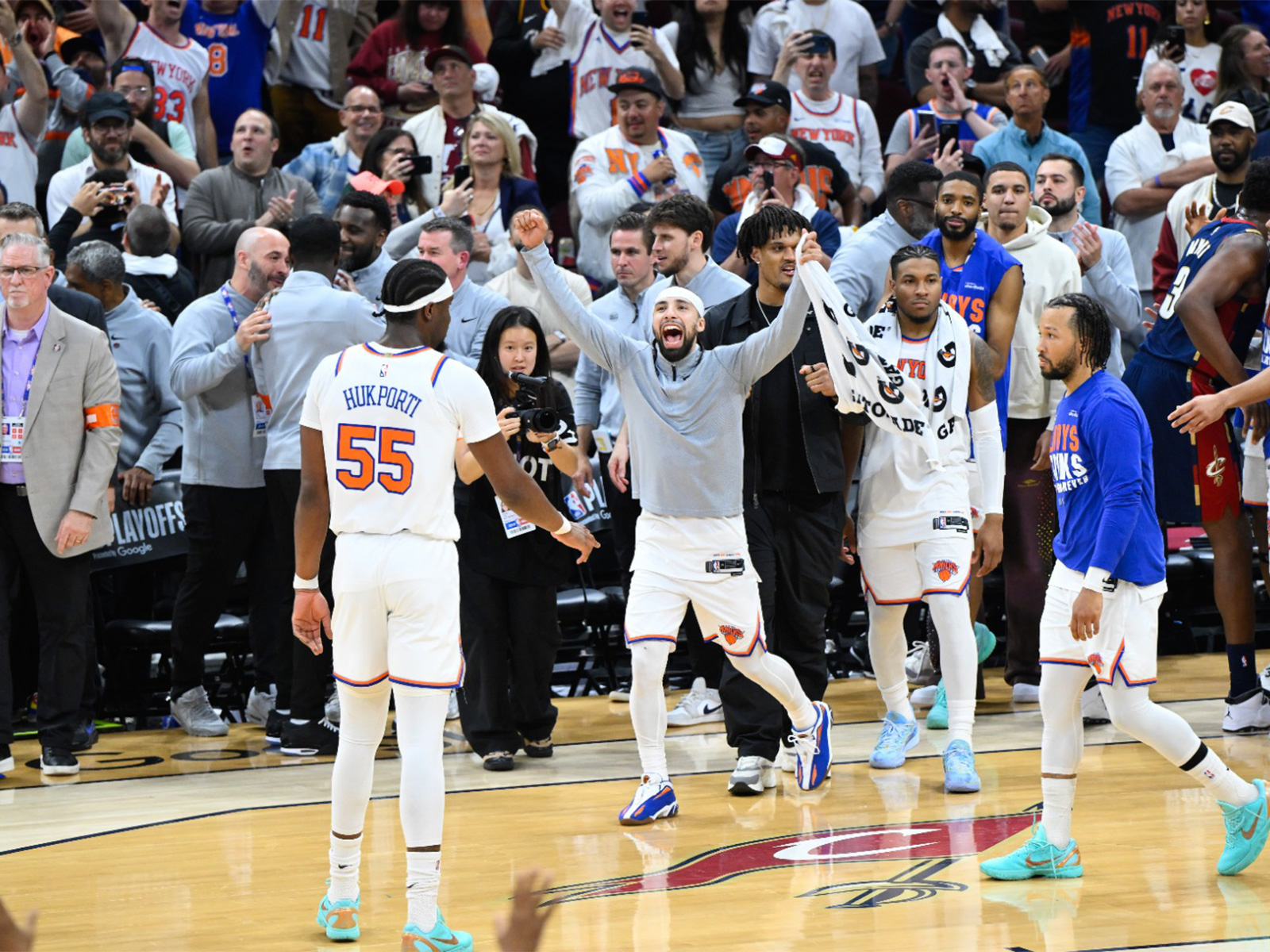 New York Knicks guard Jose Alvarado reacts after defeating the Cleveland Cavaliers in NBA playoffs 2026 (Photo/Reuters)