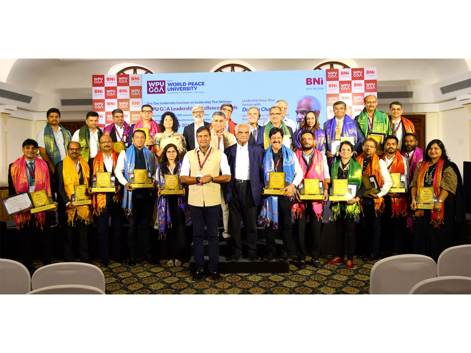 Prof. Ram Charan and Dr. Rahul Karad with dignitaries and awardees at the WPU Goa Leadership Conclave.