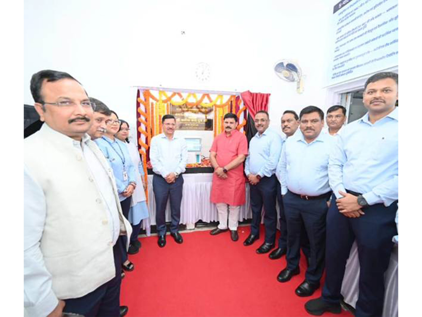 MoS Satish Chandra Dubey reviews SECL operations (Photo/PIB)