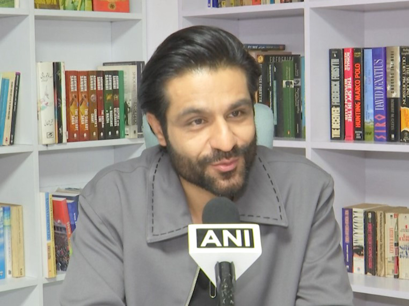 Actor Sunny Hinduja (Photo/ANI)