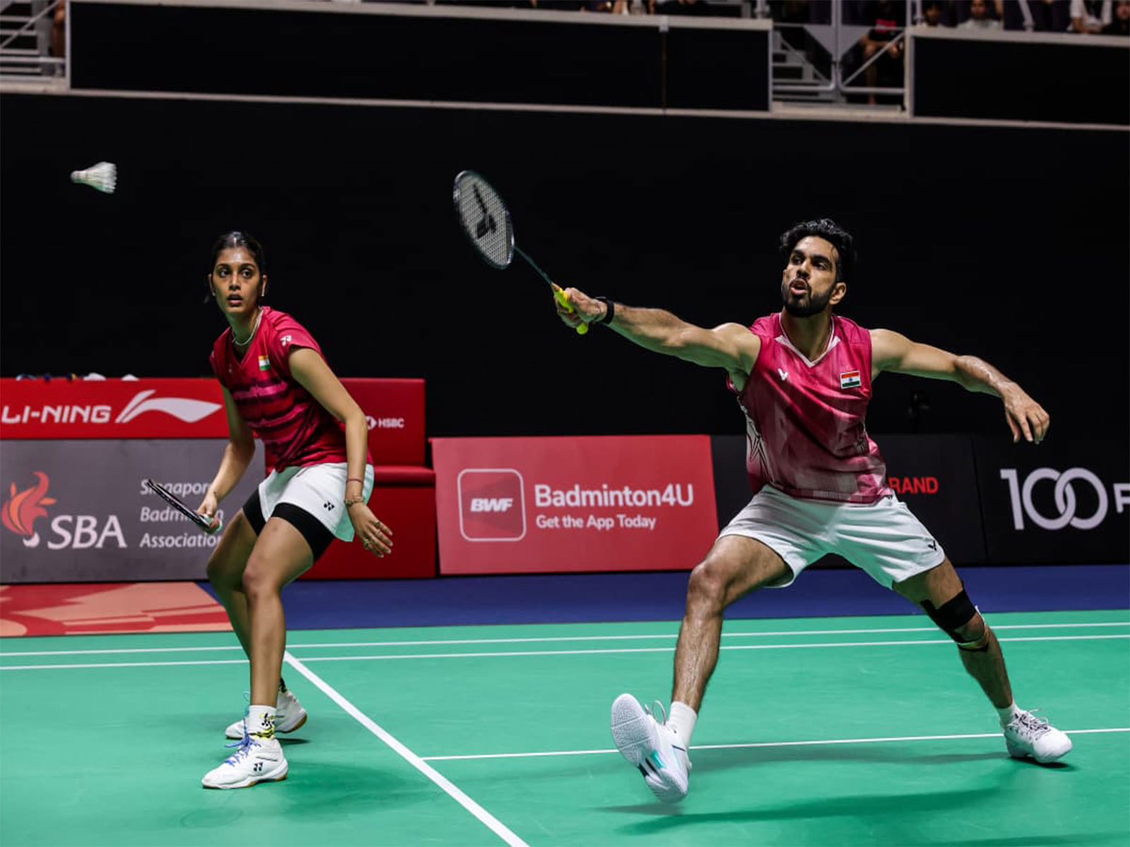 Tanisha Crasto-Dhruv Kapila in action during Round of 32 at the Singapore Open (Photo: BAI)