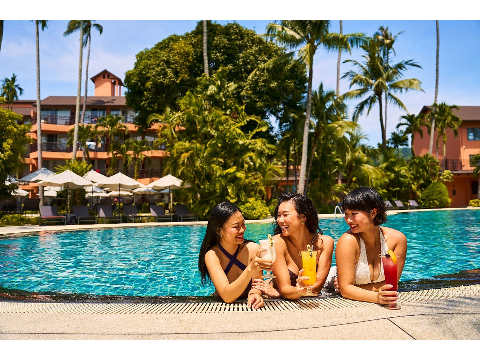 Patong Stay & Dine Package at Courtyard by Marriott Phuket, Patong Beach Resort