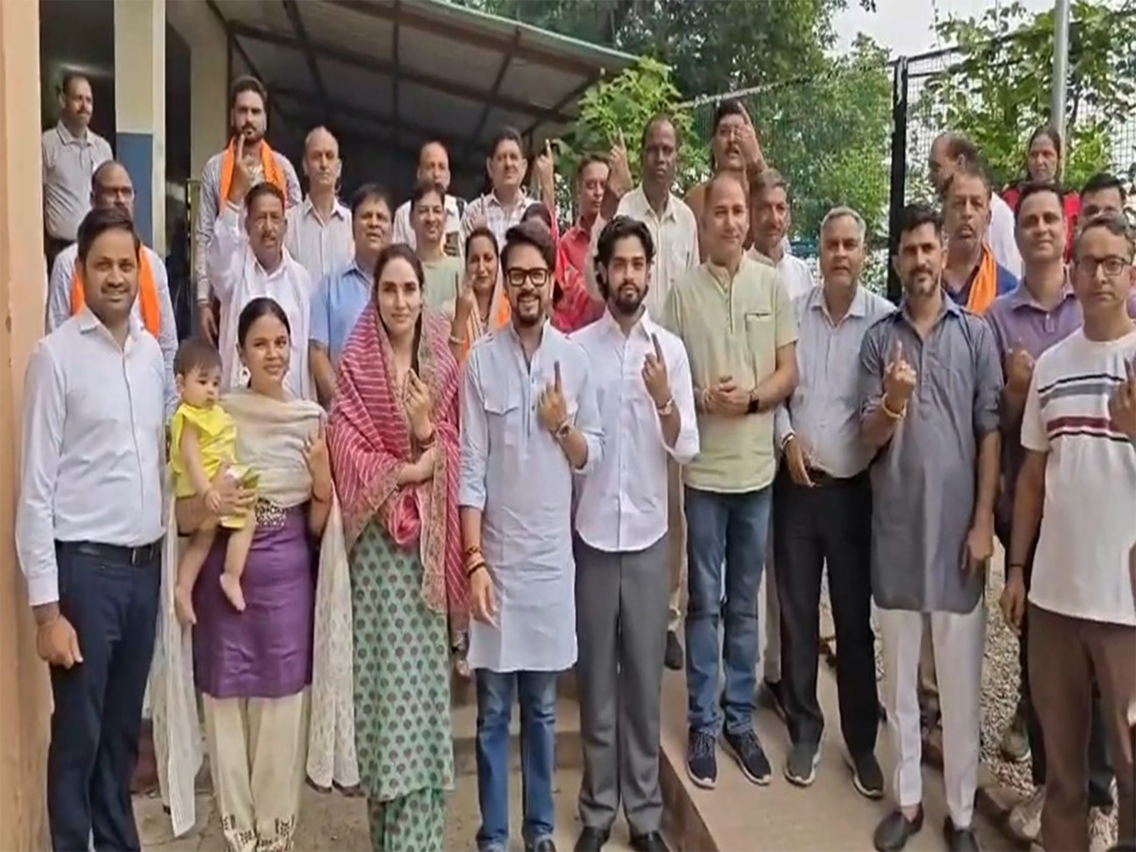 Voters took part in the final phase of Himachal Panchayat polls (Photo/ANI)