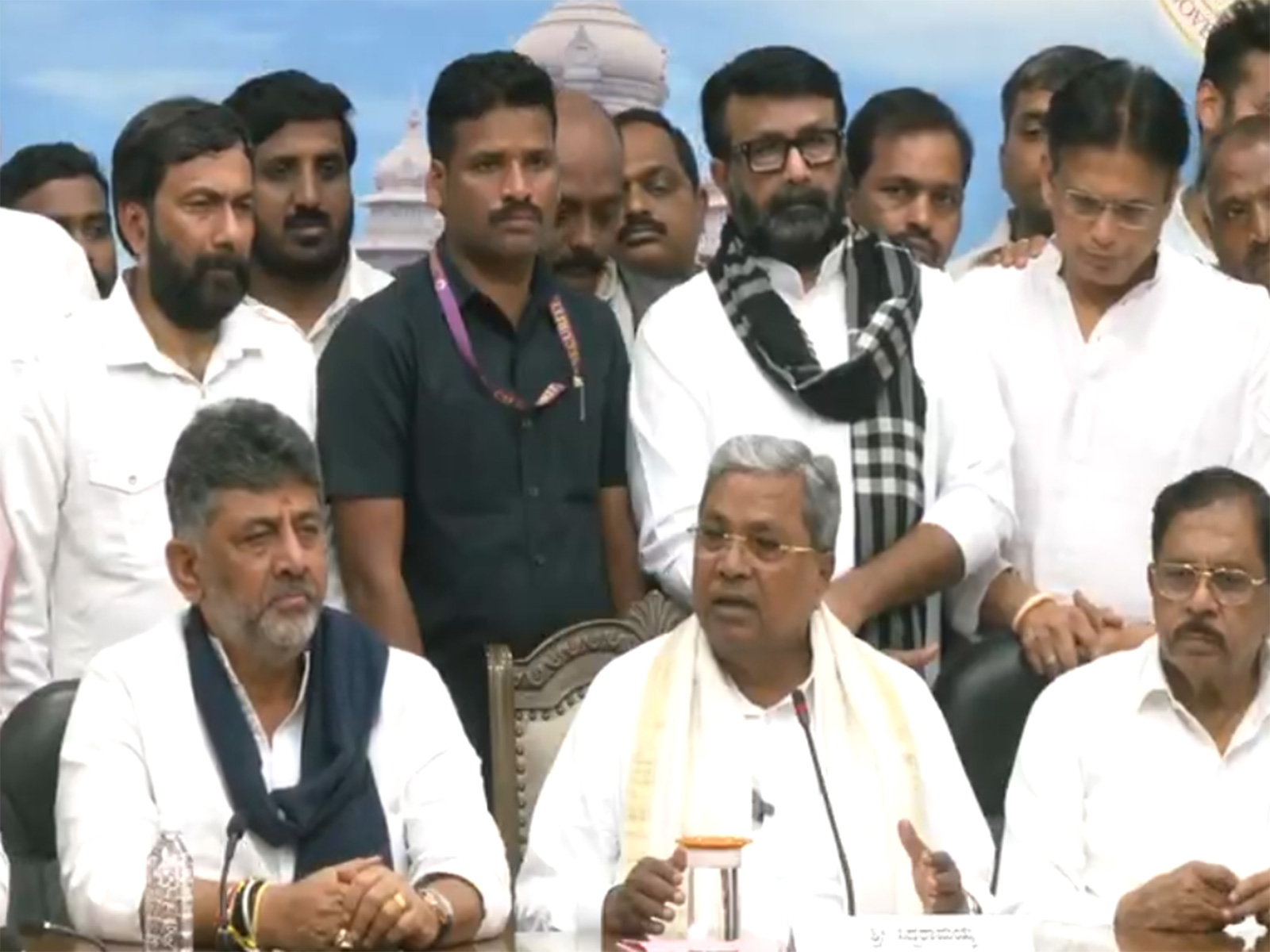 Addressing a press conference in Bengaluru, Siddaramaiah (Right) flanked by Deputy Chief Minister DK Shivakumar (Photo/ANI)