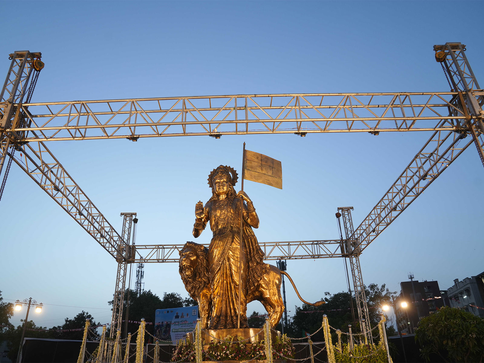 Union Home Minister Amit Shah unveils 'Bharat Mata Sculpture'  (Photo/GujaratCMO) 