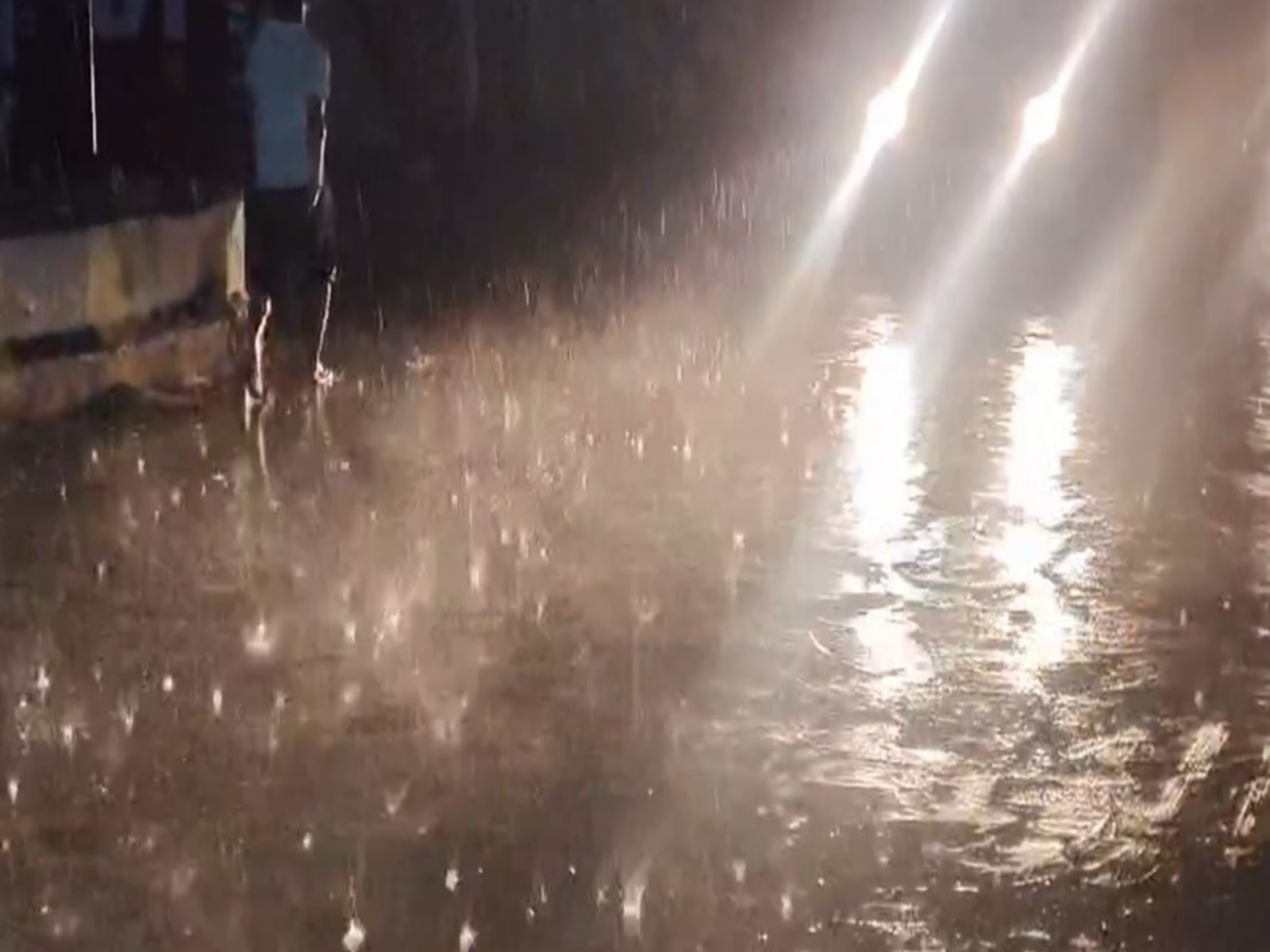 Late night rain in Kotputli, Rajasthan (Photo/ANI)