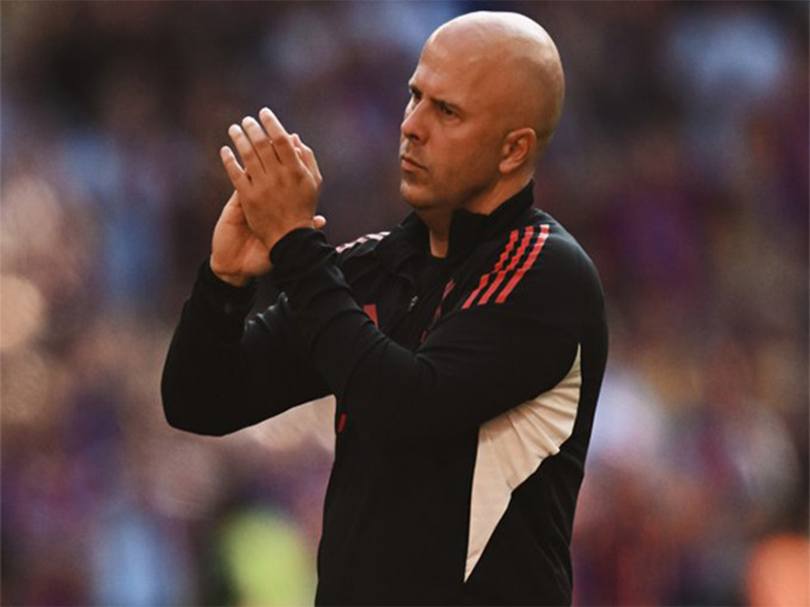 Arne Slot (Photo: @LFC X)
