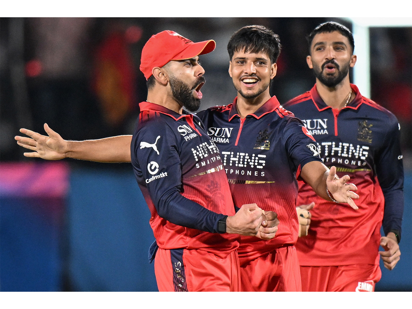Royal Challengers Bengaluru's Rasikh Salam Dar (middle) (Photo: ANI)