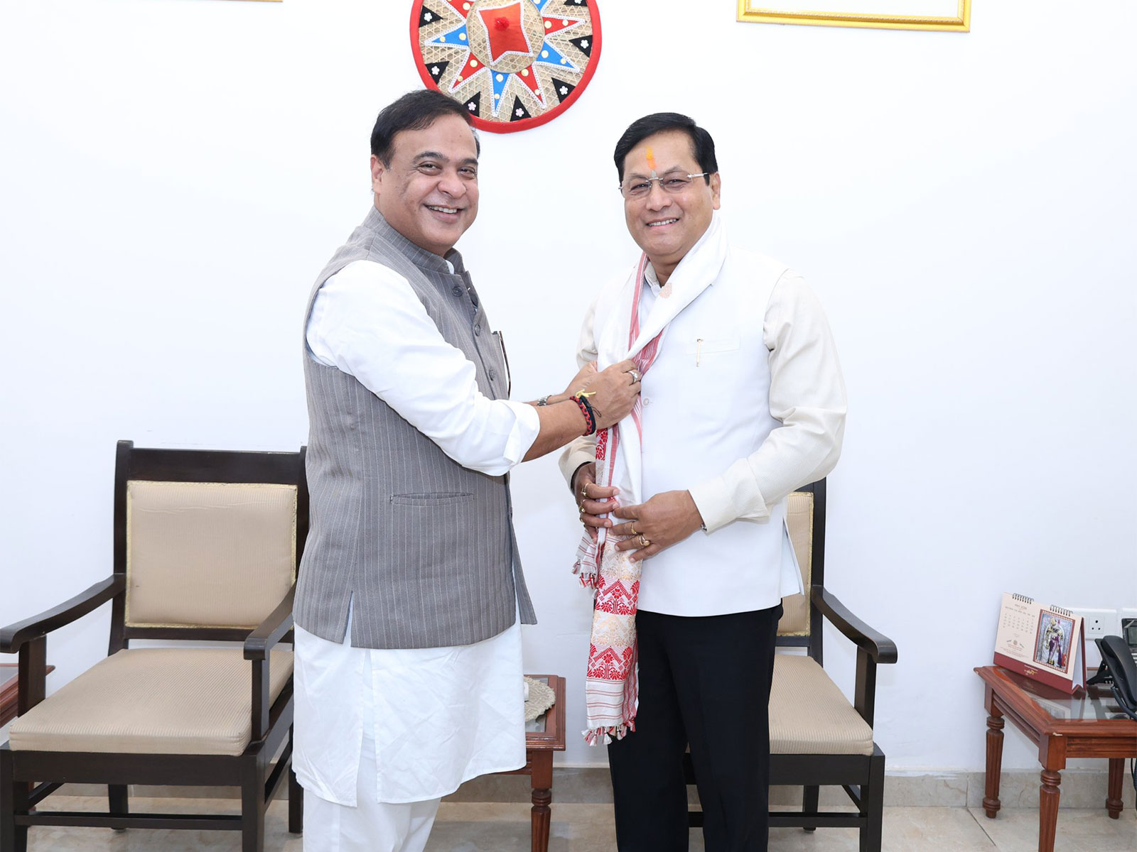 CM Himanta Biswa Sarma meets Union Minister Sarbananda Sonowal (Photo:X/@sarbanandsonwal)
