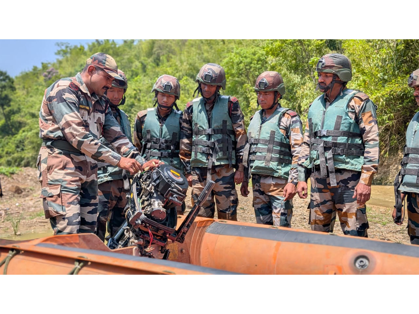 Assam Rifles conducts boatmanship training (Photo: Assam Rifles)