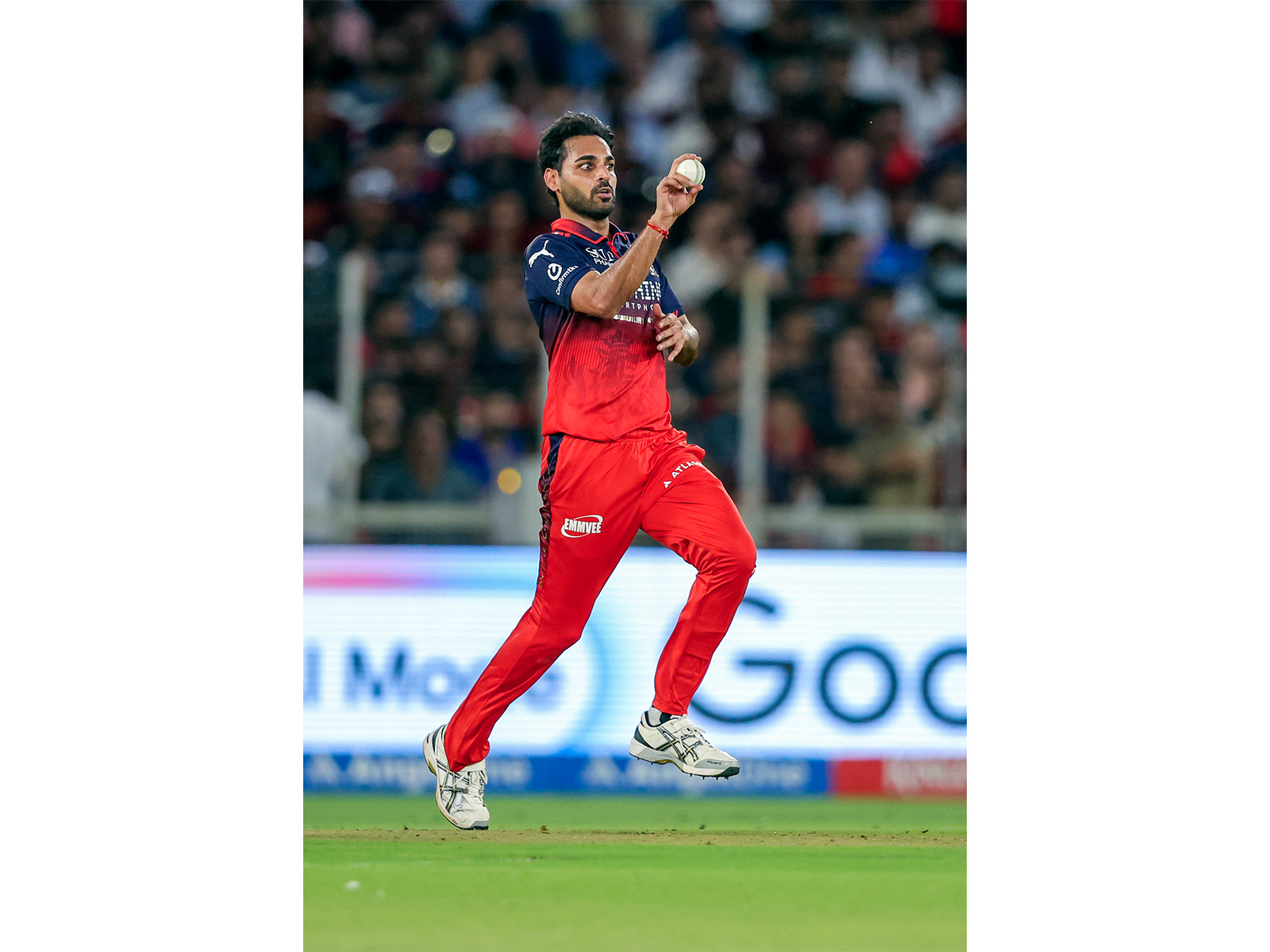 Royal Challengers Bengaluru pacer Bhuvneshwar Kumar (Photo: ANI)