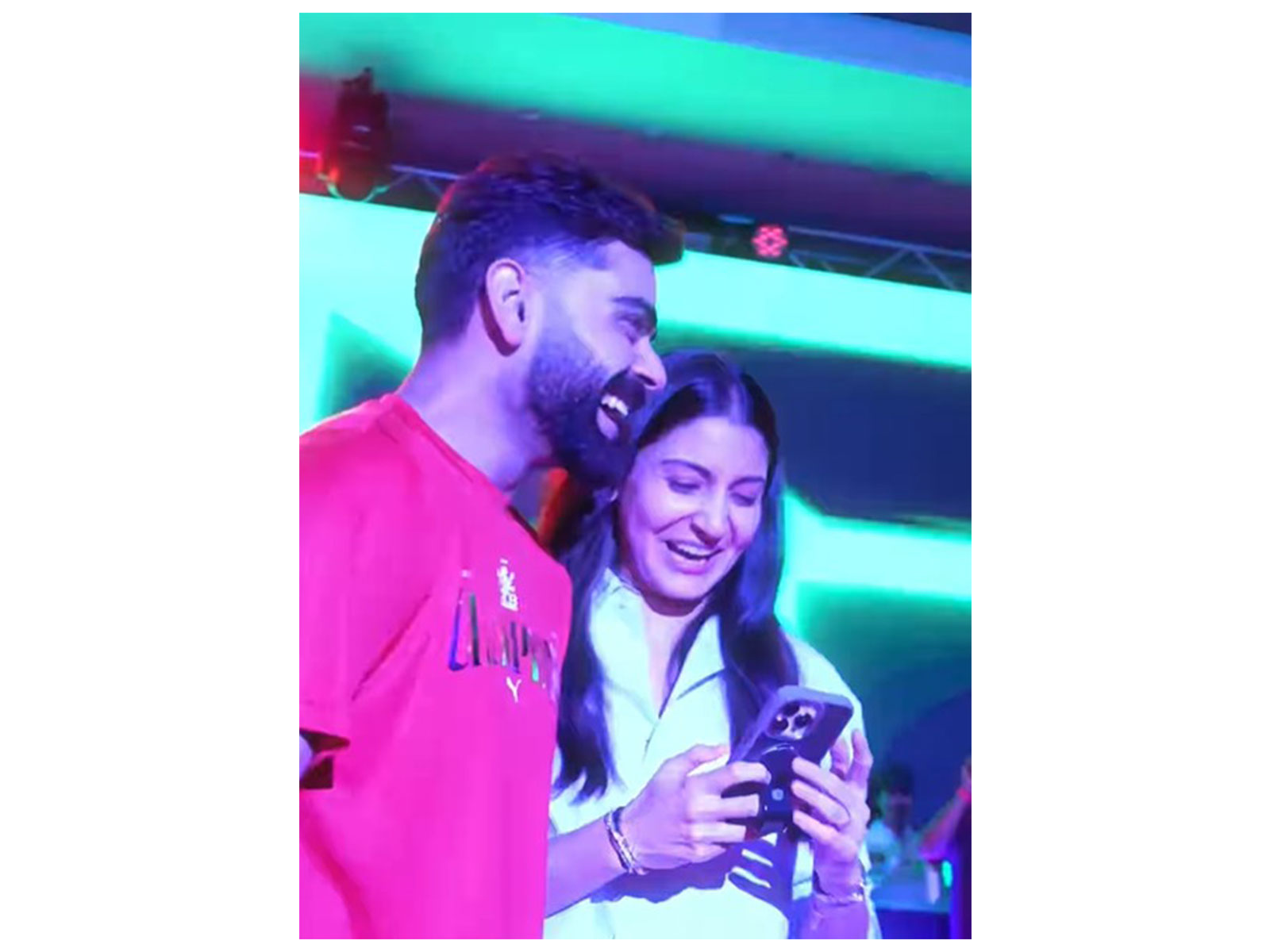 Virat Kohli, Anushka Sharma (Photo/Instagram/ @royalchallengers.bengaluru)