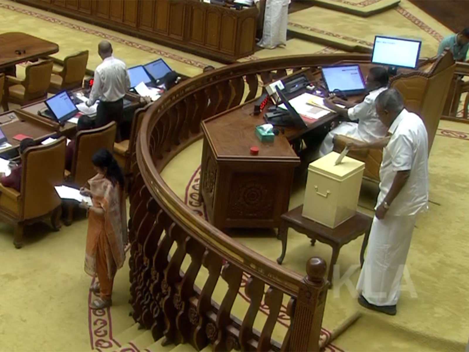 Keralam LoP Pinarayi Vijayan particiaptes in Deputy Speaker Election (Photo/Sabha TV)