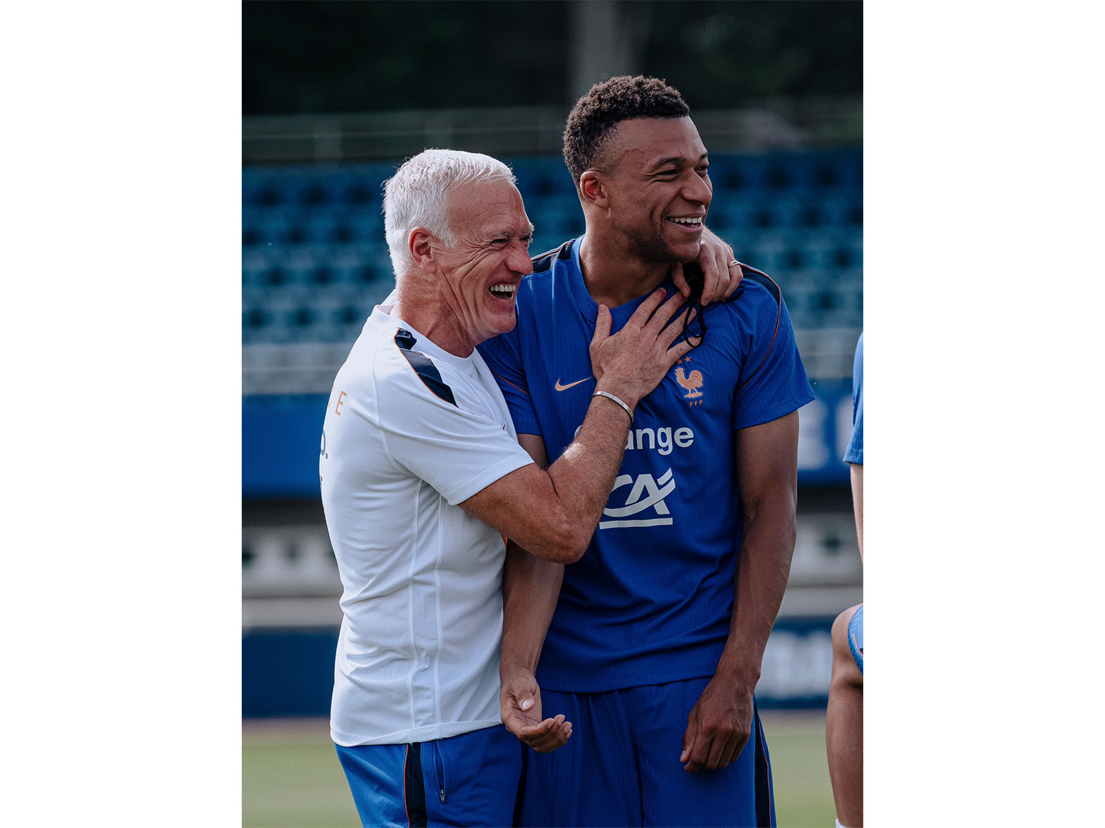 Didier Deschamps with Kylian Mbappe (Photo/@equipedefrance)