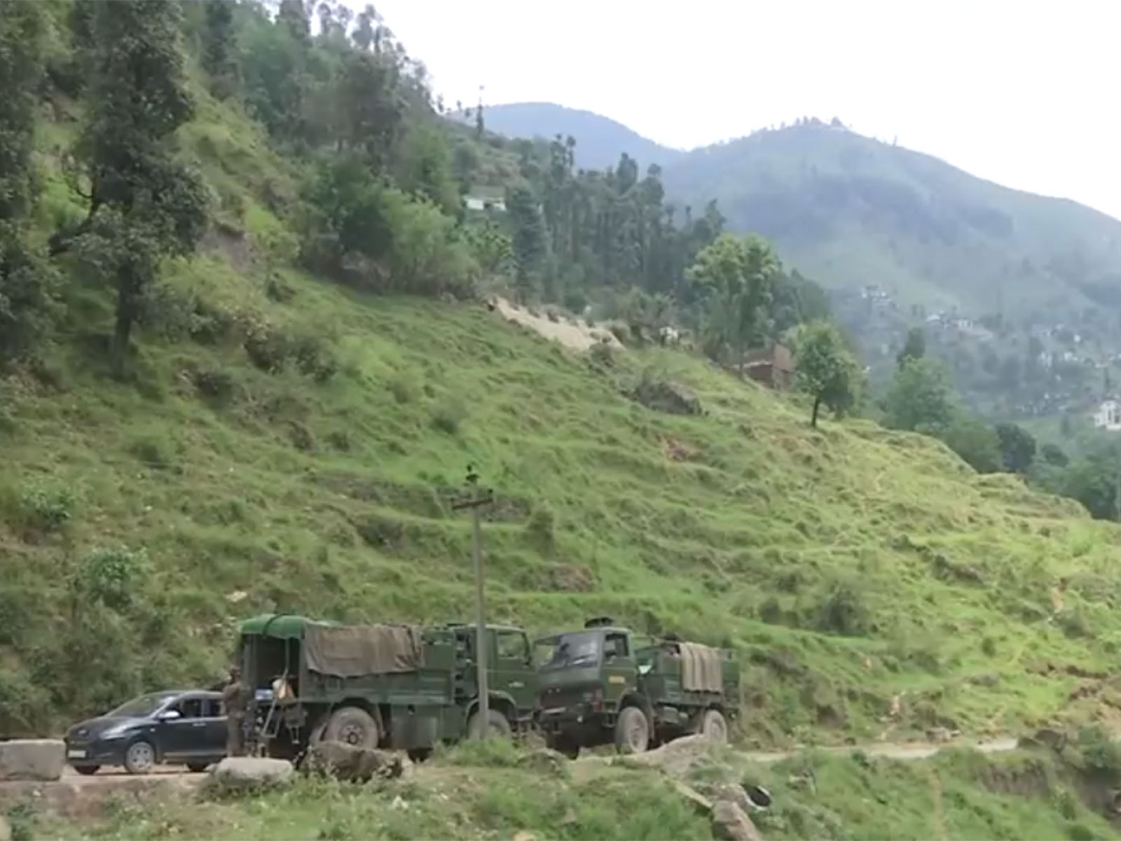Anti-terror 'Operation Sheruwali' enters its twelfth day in J-K's Rajouri (Photo/ANI)