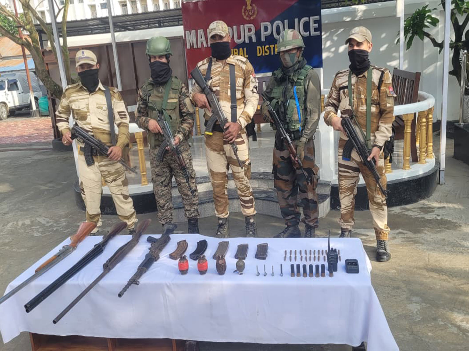 Manipur: Security forces recover cache of arms and ammo (Photo/Manipur Police)