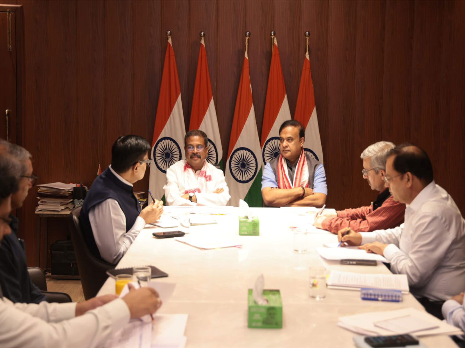  Assam CM Himanta Biswa Sarma and Union Education Minister Dharmendra Pradhan (Photo/ANI)