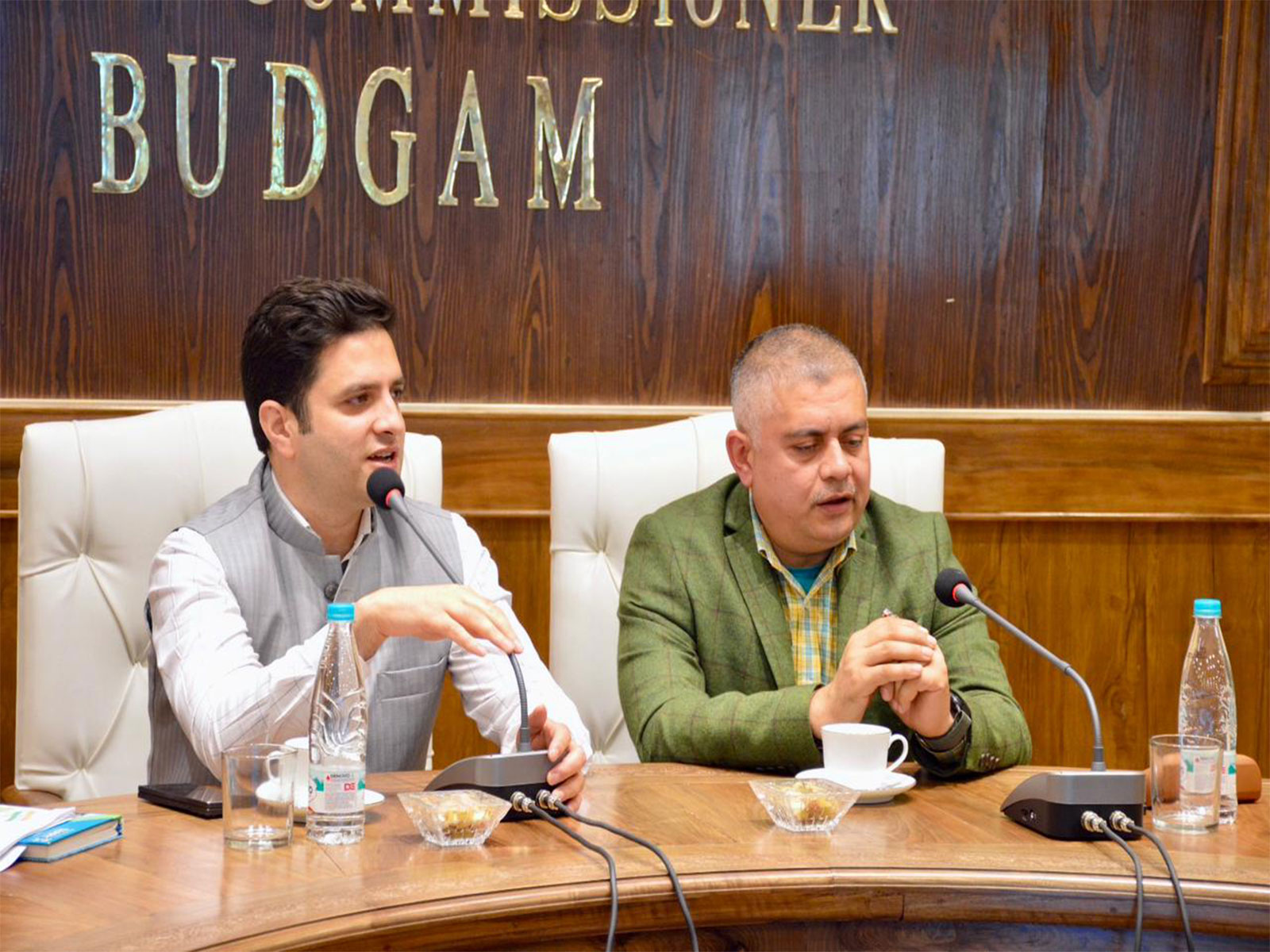 Budgam DC Athar Aamir Khan, Jammu and Kashmir Chief Principal Census Officer Amit Sharma (Photo/ANI)