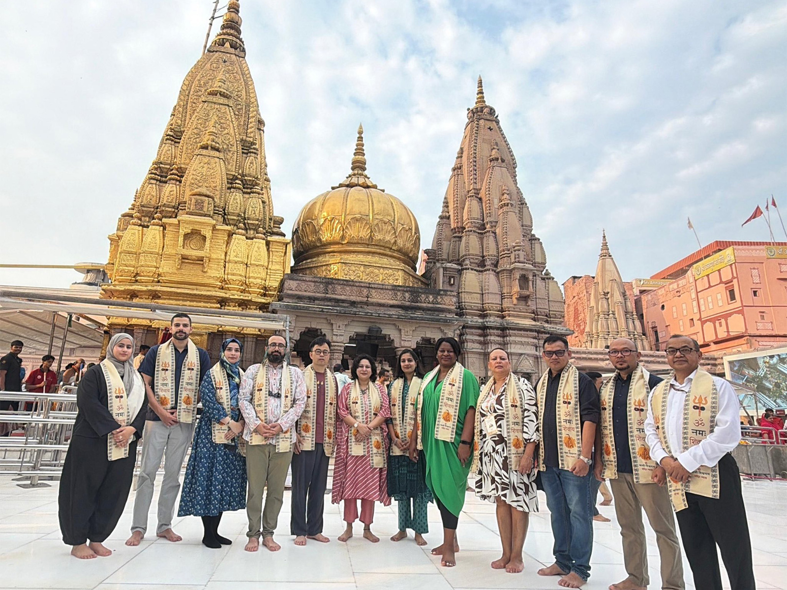 BRICS delegates at Shri Kashi Vishwanath Temple in Varanasi (Photo/X@MinOfCultureGoI)