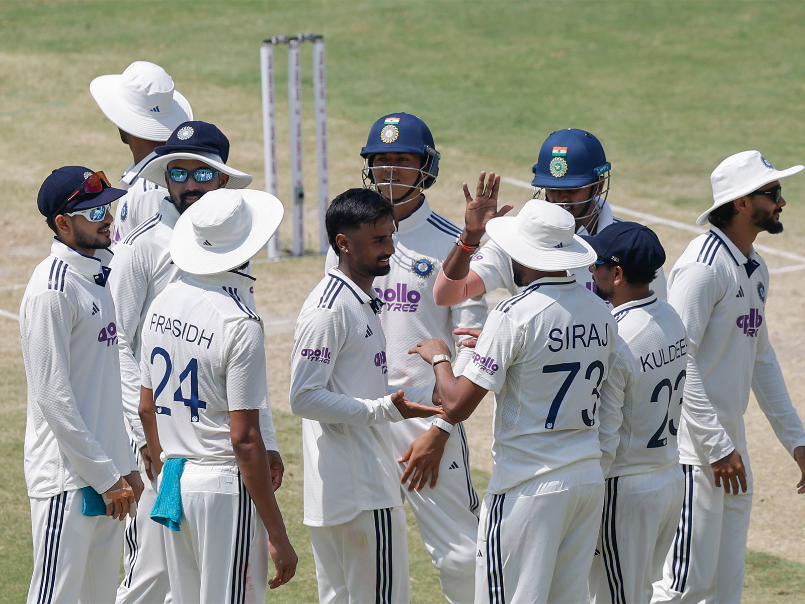 Manav Suthar celebrates with his teammates. (Photo: X/@BCCI)