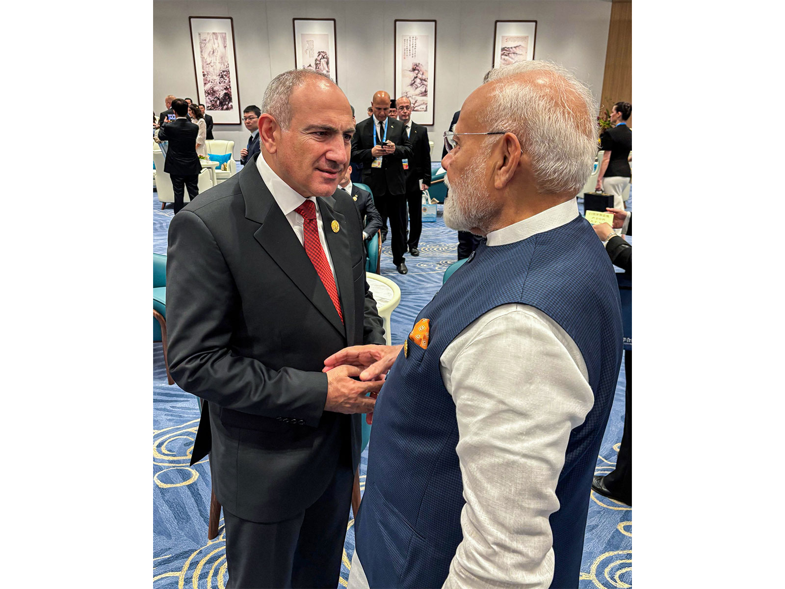 Prime Minister Narendra Modi with Armenian Prime Minister Nikol Pashinyan (File Photo/X@narendramodi)