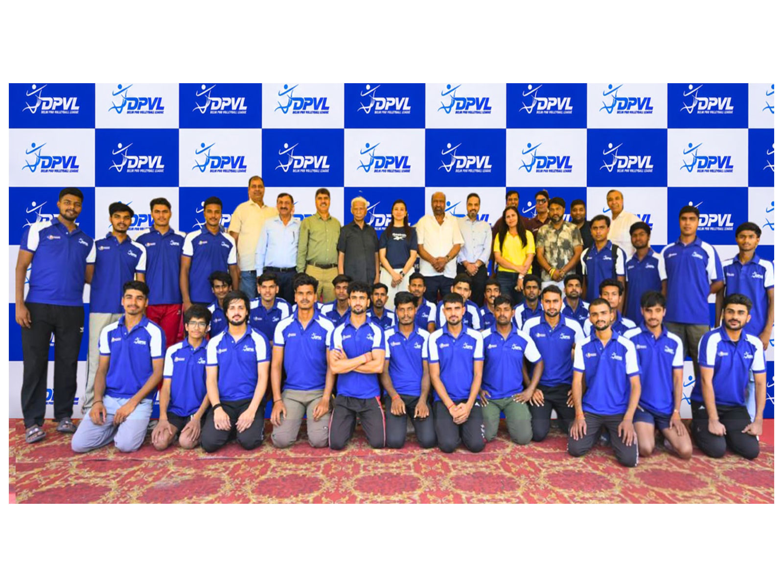 Players and officials at trials of Delhi Pro Volleyball League Phase 2 (Image: DVPL media)