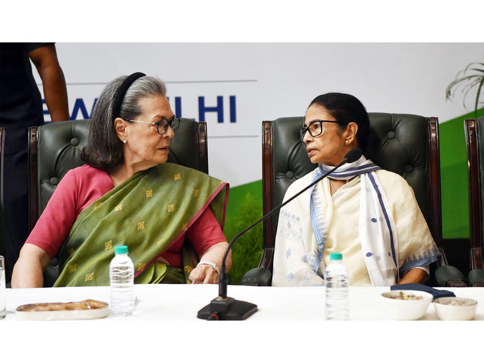 Congress Parliamentary Party chairperson Sonia Gandhi and TMC Chief Mamata Banerjee (File Photo/ANI); Inline image (Photo credit/ x/AITCofficial)