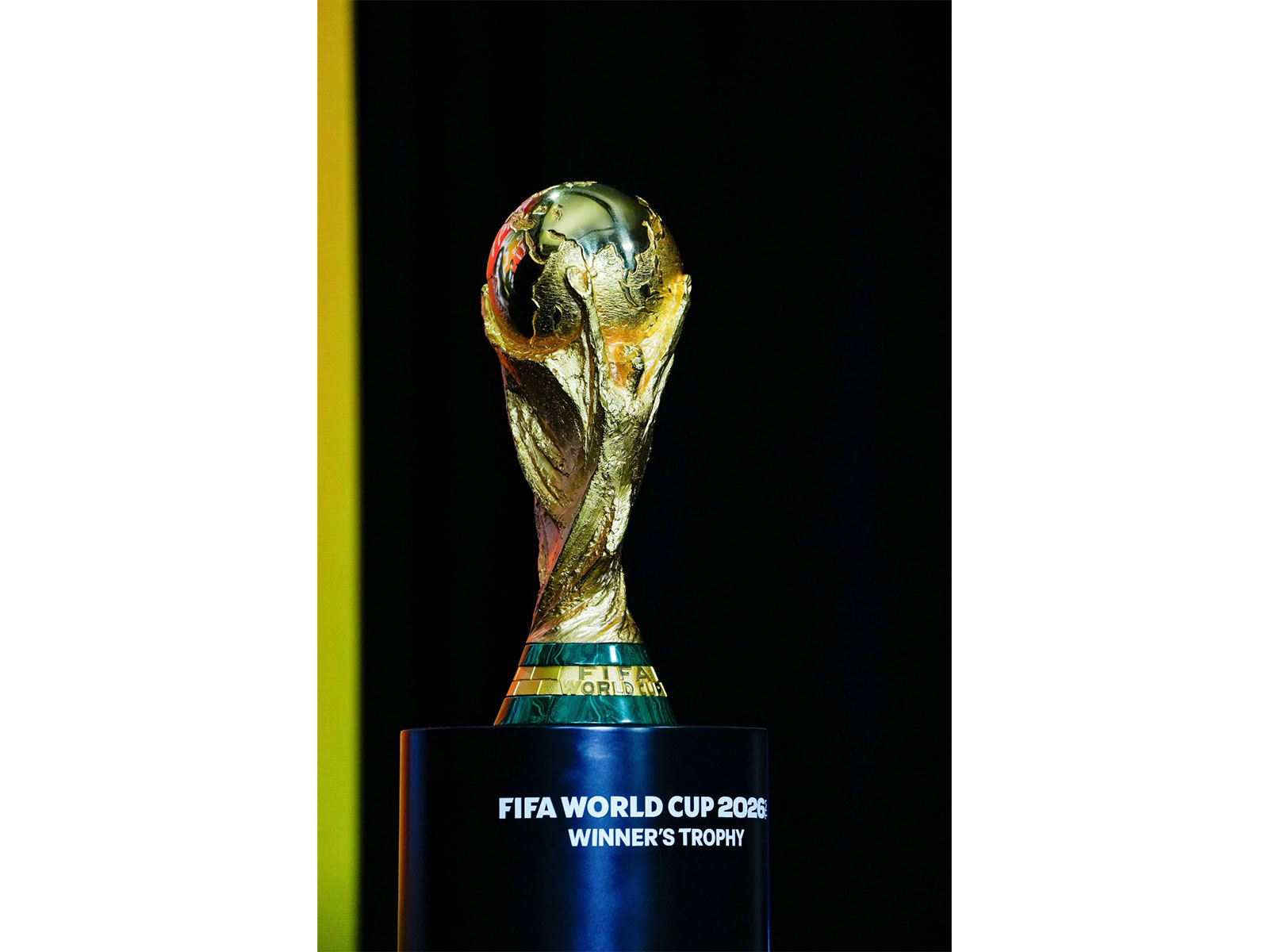 FIFA World Cup trophy (Photo: Reuters)