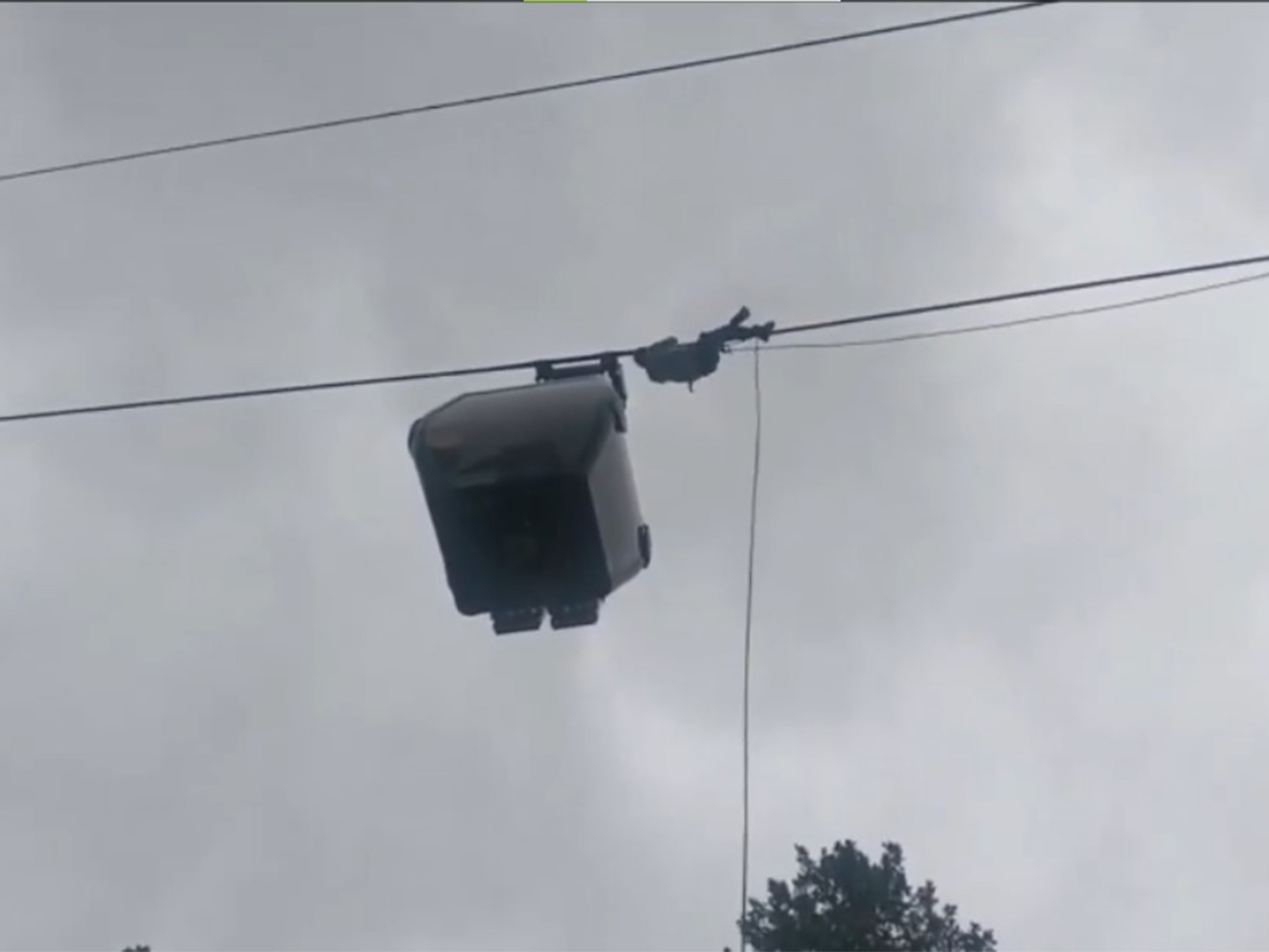 Gulmarg Gondola cable cars got stranded mid-air following a technical fault (Photo/X@NorthernComd_IA)
