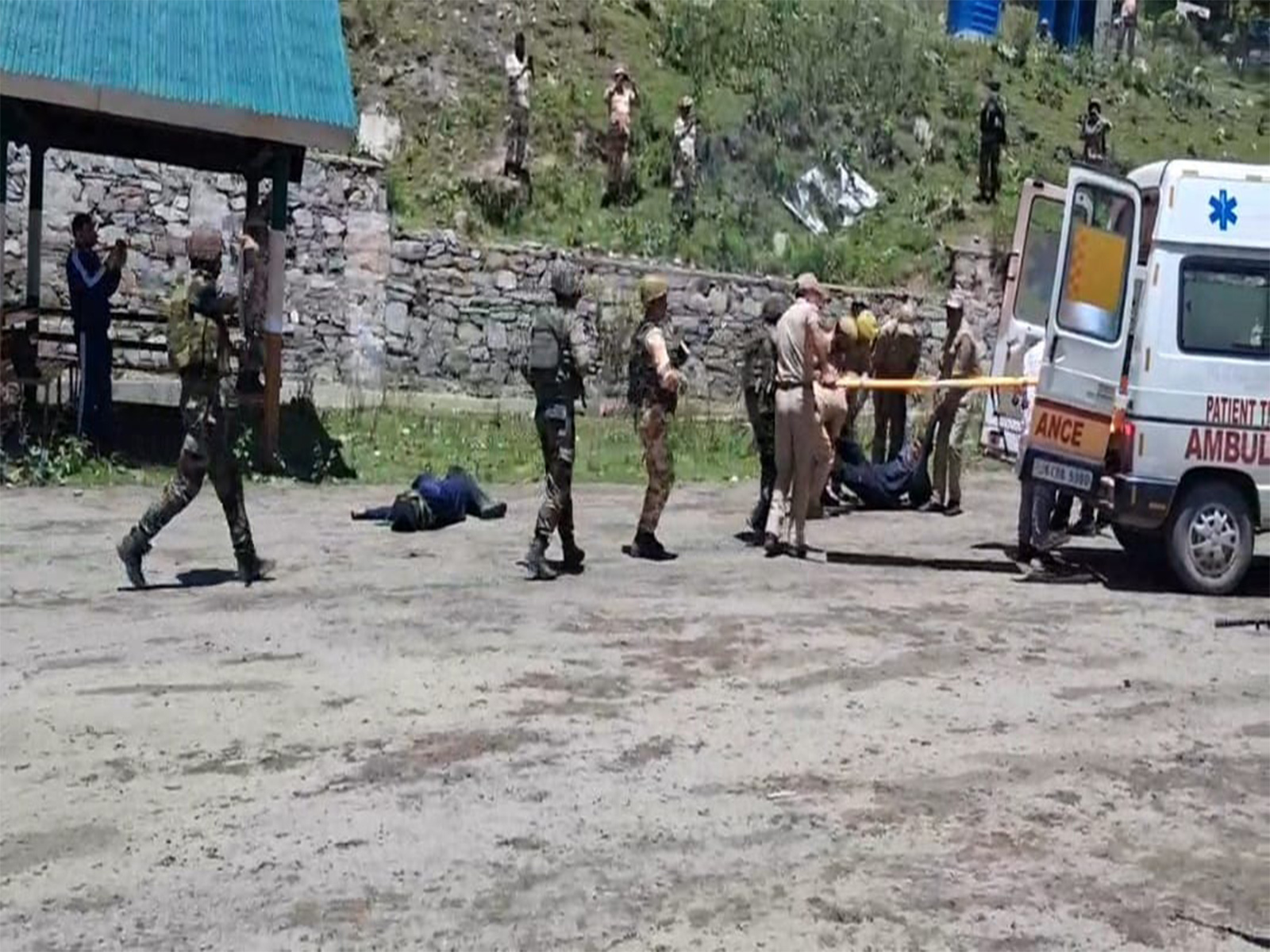 Anantnag Police conducts mock drill at Chandanwari ahead of Shri Amarnath Ji Yatra-2026 (Photo/J-K Police)