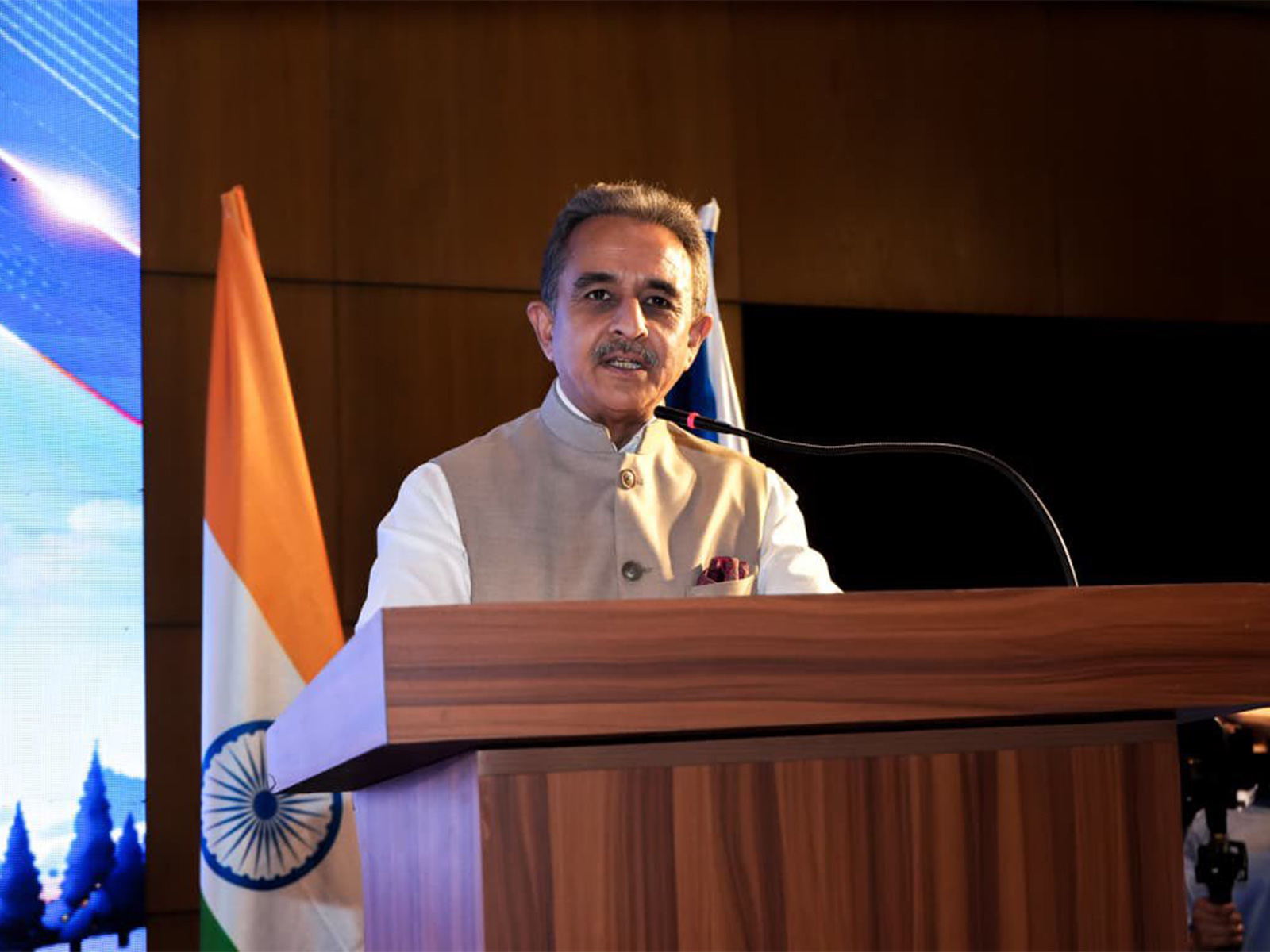 Minister of State for External Affairs, Kirti Vardhan Singh (Photo: X@KVSinghMPGonda)