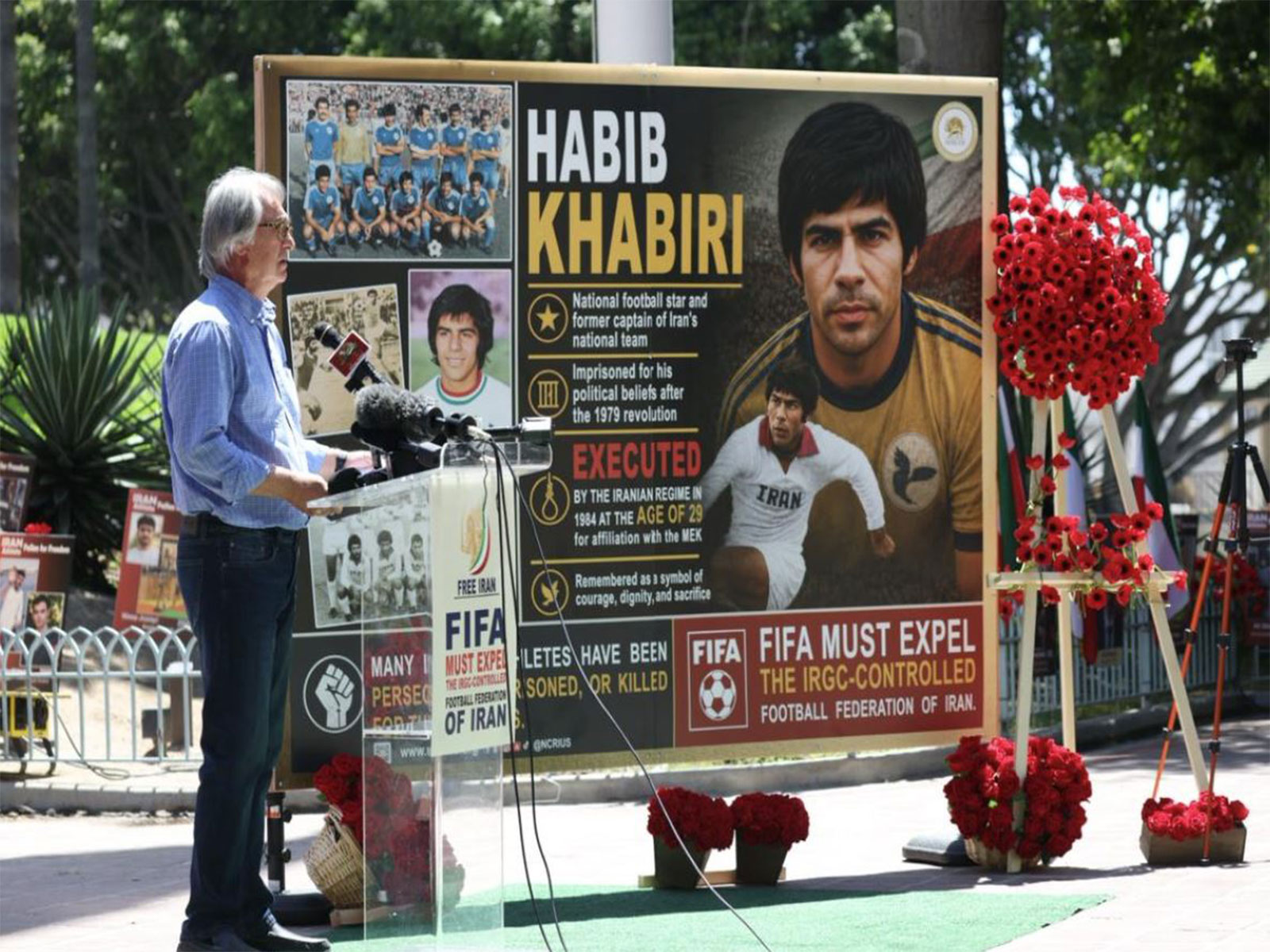 NCRI members stage protest against Iran's participation in FIFA World Cup (Photo/@NCRIUS)