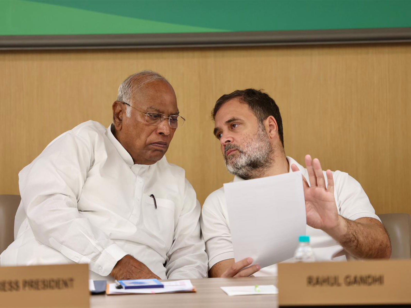 Congress president Mallikarjun Kharge chairs meeting of AICC Secys, State Presidents in Delhi (Photo:X@kharge)