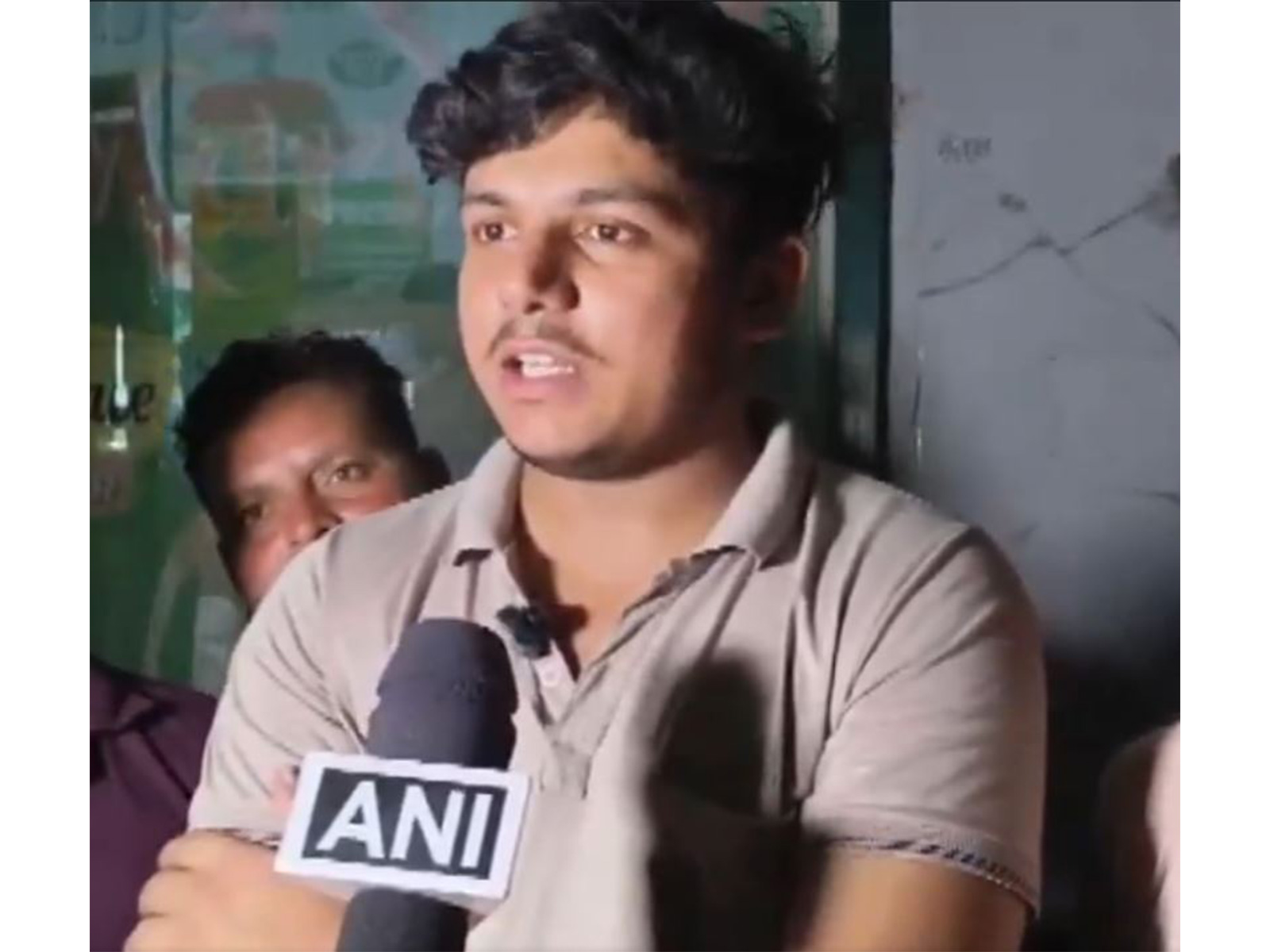 A local resident shares details of the meth lab and Stella Pius' death during the narcotics raid in Swaroop Nagar (Photo/ANI)