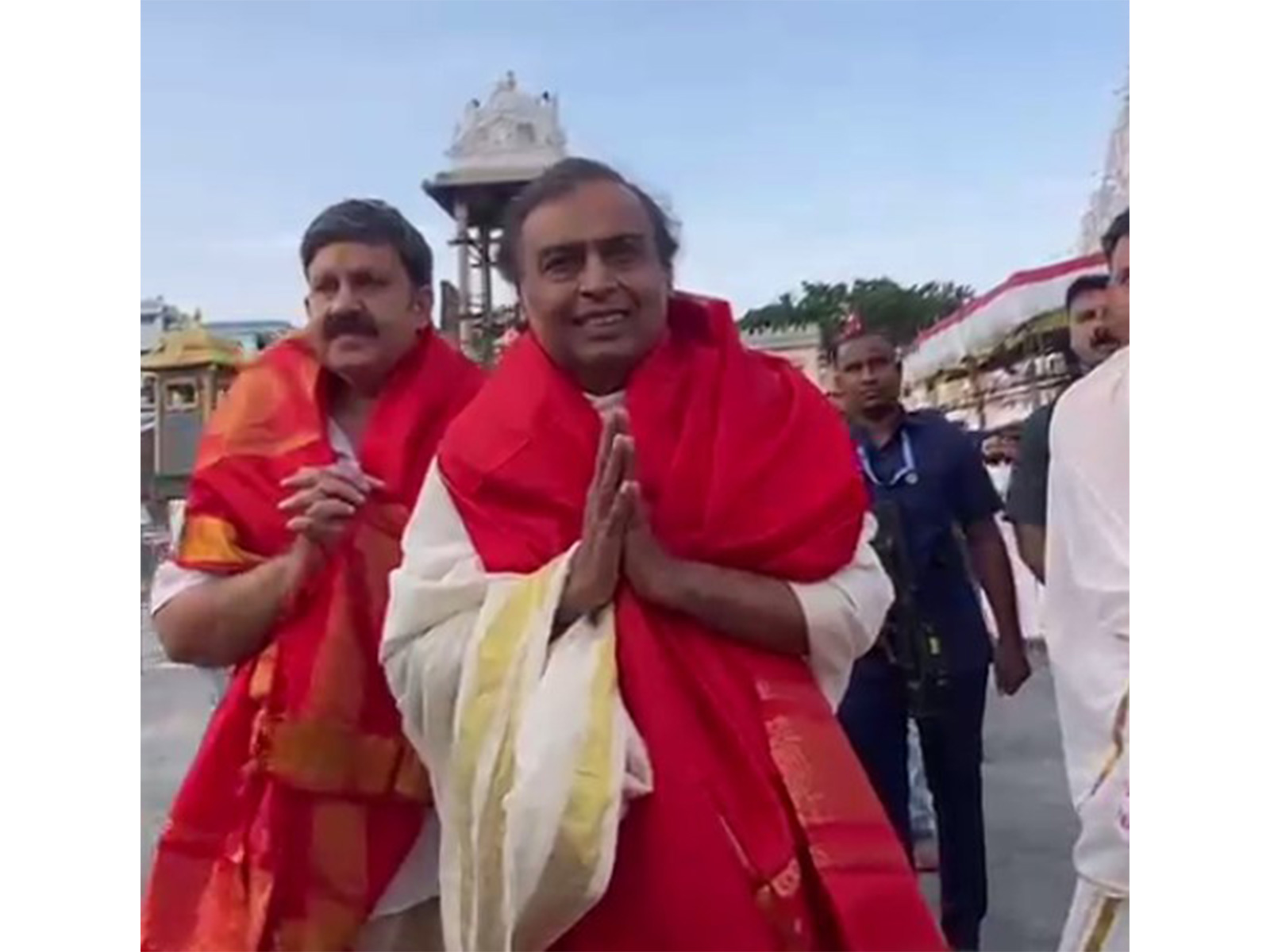 Mukesh Ambani at Tirumala temple (Photo/ANI) 