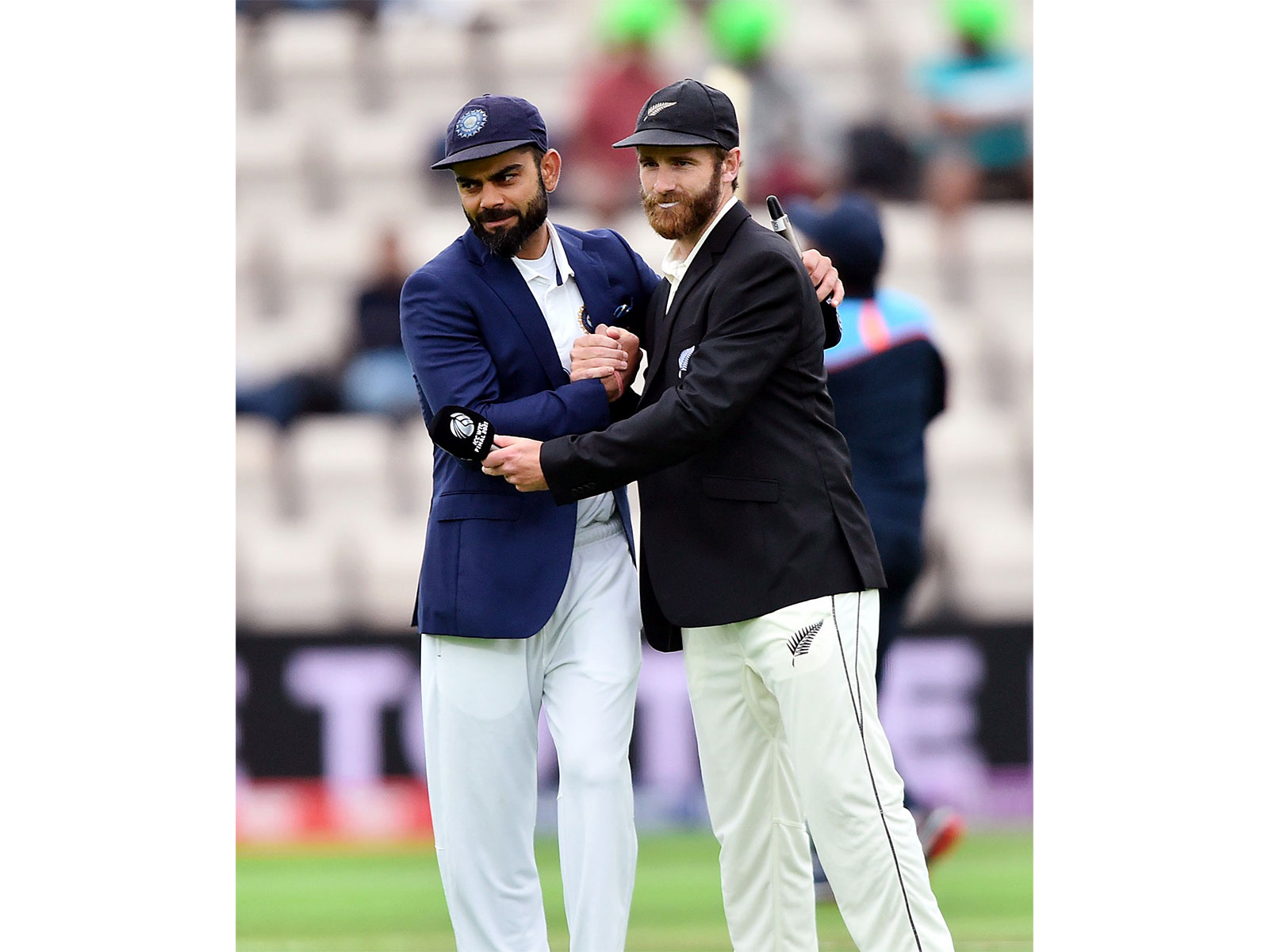 Virat Kohli (L) and Kane Williamson (R). (File Photo/ANI)