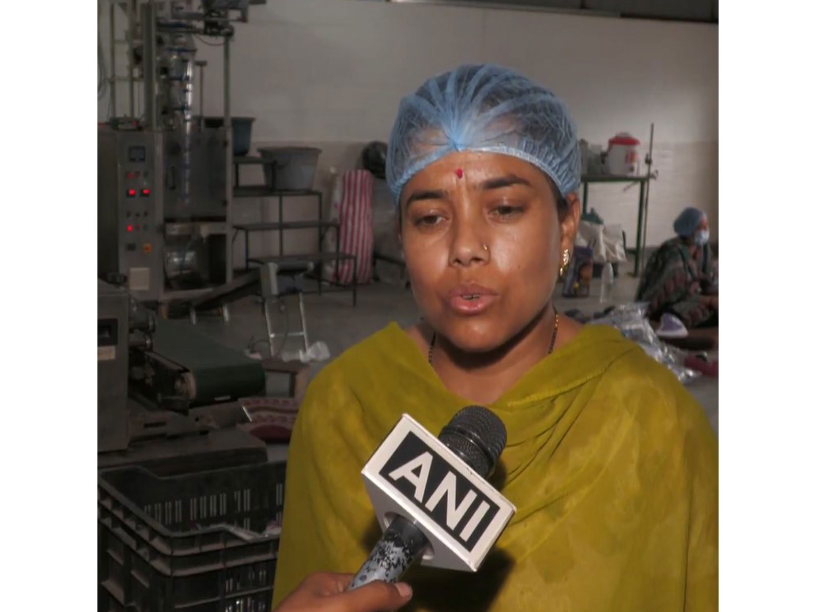 J-K woman entrepreneur Avilasha Salaria sets up spice unit (Photo/ANI)