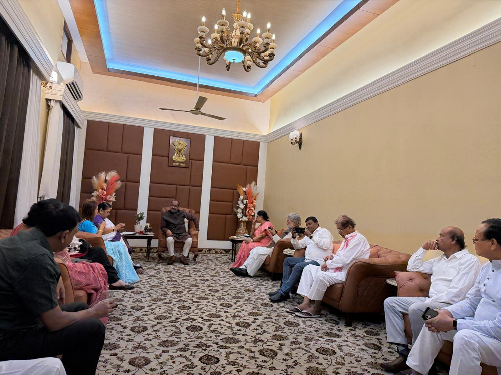 Rebel TMC MPs at Lok Sabha Speaker Om Birla's residence (Photo/Rebel TMC MPs)