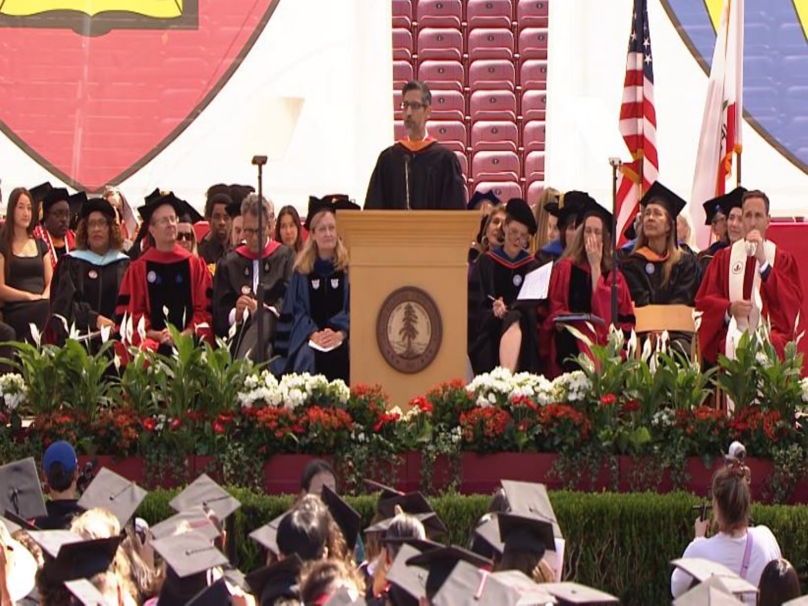Sundar Pichai gives Stanford's 2026 Commencement address (Photo/Youtube@stanford)