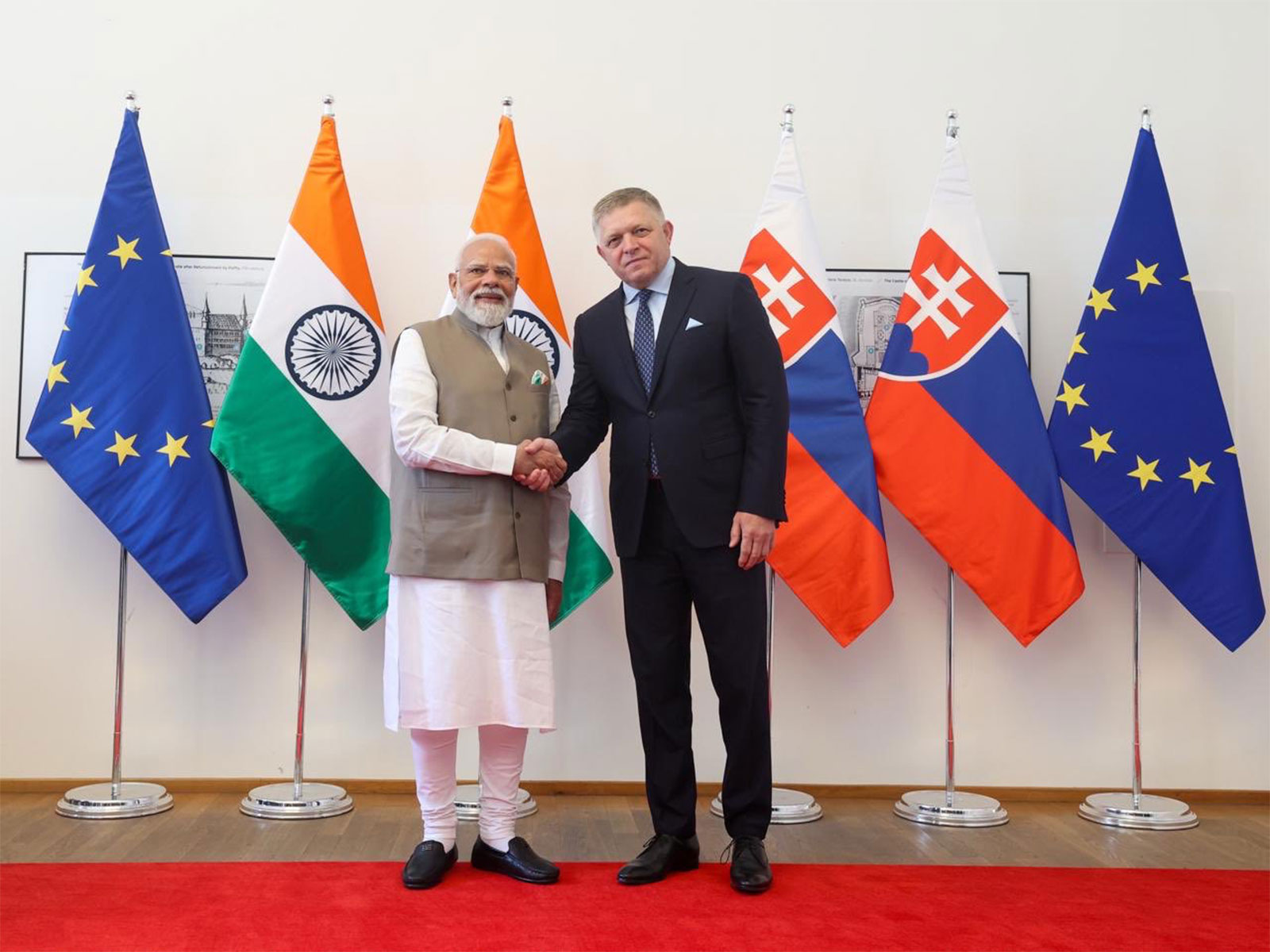 Prime Minister Narendra Modi with his Slovak counterpart, Robert Fico (Photo/X@MEAIndia)