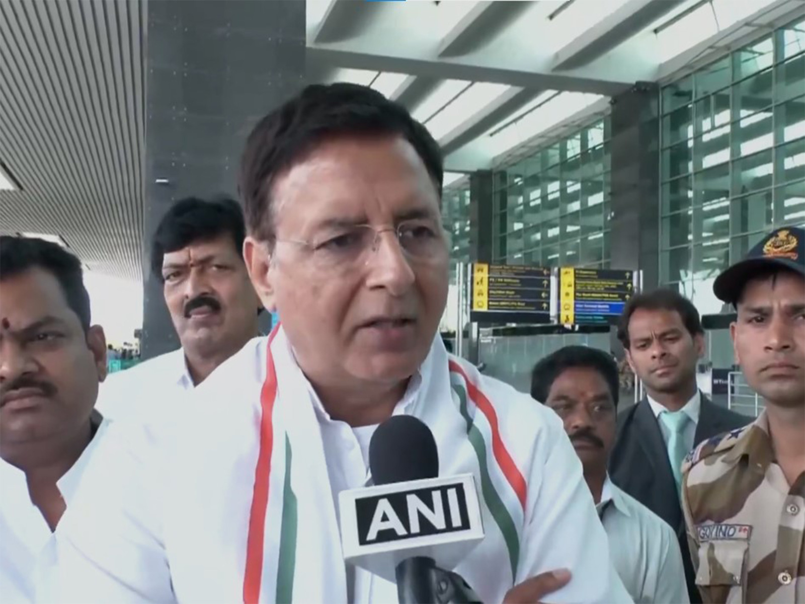 Congress General Secretary Randeep Singh Surjewala (Photo/ANI)